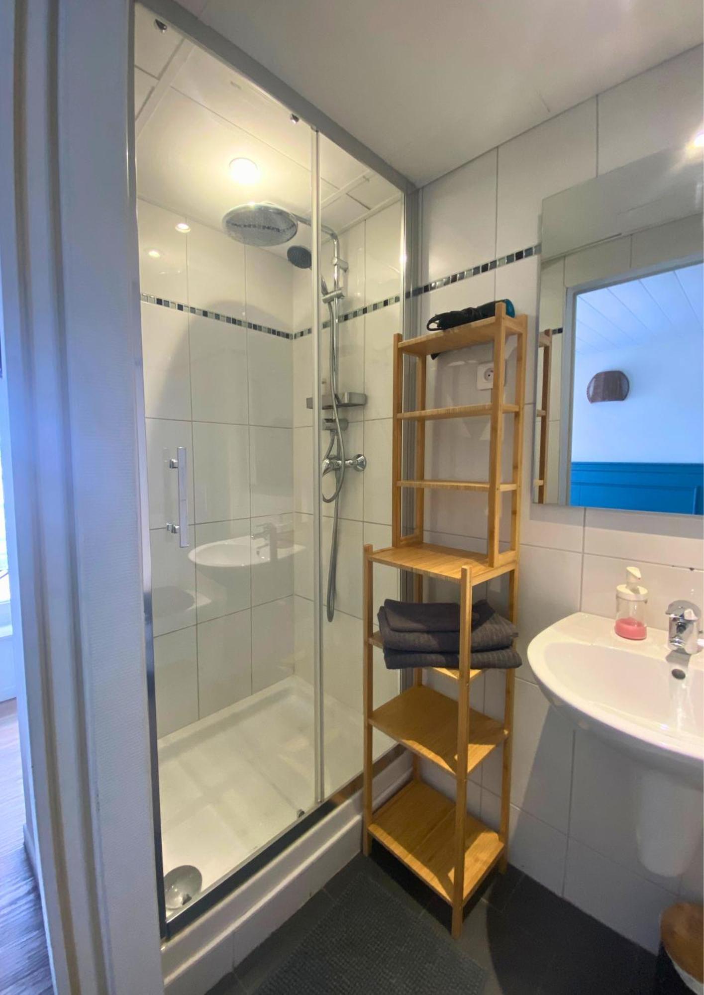 Chambre Privative Au Centre De Bourbourg - Proche Commodites Et Gare Quarto foto